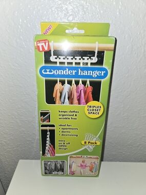 Wonder Hanger 8-Pack Space-Saving Closet Hangers - White